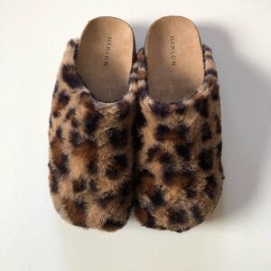 LEAVING SOON! Harlow leopard print fur clogs